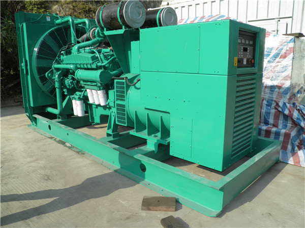 牧野出租发电机 发电机组厂家:柴油发电机组的控制屏的作用是什么?